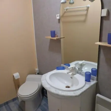 Wimereusienne, Petite Cour